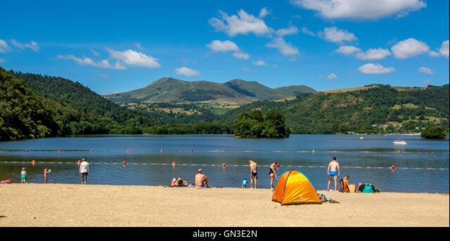 Апартаменты Les Pieds Dans L'Eau Мюроль Экстерьер фото